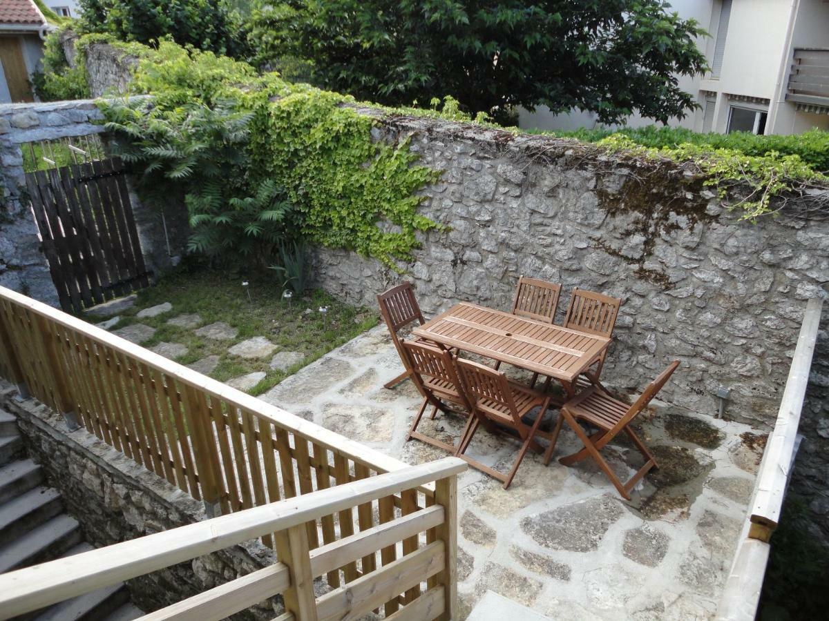 La Mare Aux Oiseaux 1608 Apartment Sassenage Exterior photo